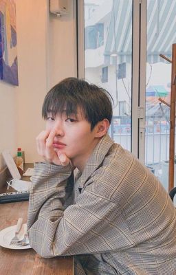 [Hwang Minhyun] Và anh đếch cần gì nhiều ngoài em.