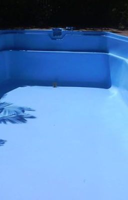 Nhà phân phối sơn epoxy Cadin cho hồ bơi màu xanh dương giá rẻ tại Bạc Liêu
